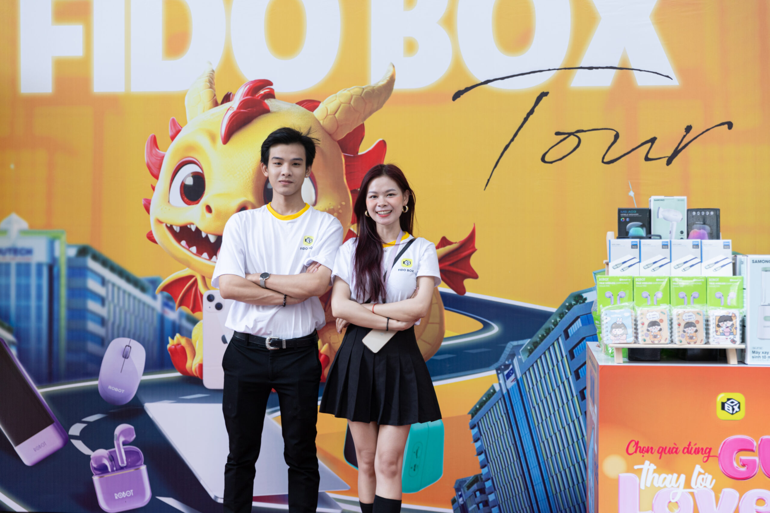 Đội ngũ nhân viên Fido Box tại sự kiện